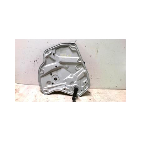 Leve vitre mecanique arriere droit SKODA OCTAVIA 2 PHASE 2 BREAK d’occasion