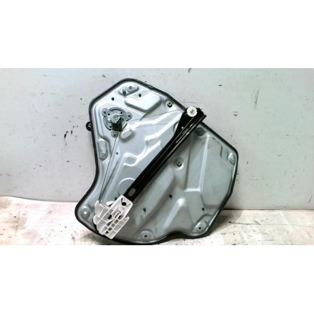 Leve vitre mecanique arriere droit SKODA OCTAVIA 2 PHASE 2 BREAK d’occasion