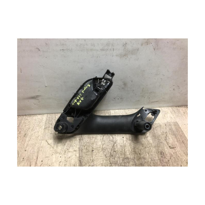 Poignee interieur avant gauche VOLKSWAGEN POLO 5 PHASE 2 d’occasion