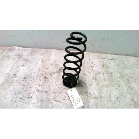 Ressort de suspension arriere droit VOLKSWAGEN GOLF 6 d’occasion