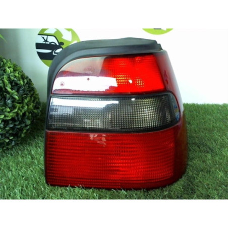 Feu arriere principal droit (feux) SKODA FELICIA PHASE 2 d’occasion