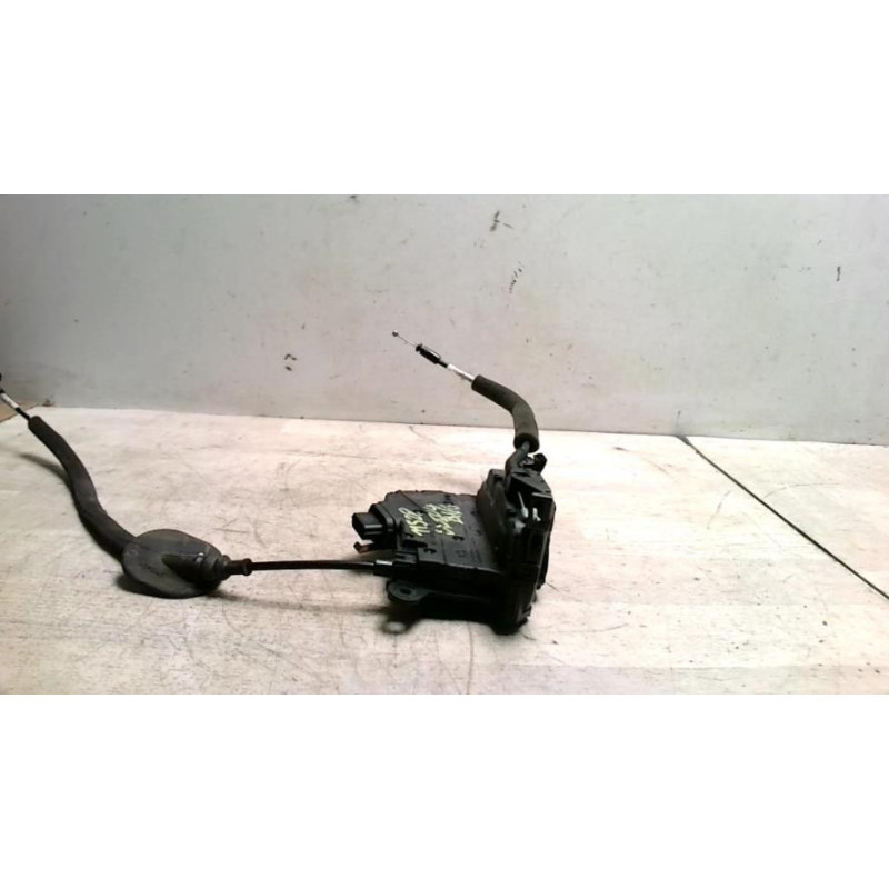 Serrure avant gauche OPEL CORSA F d’occasion