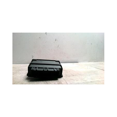 Calculateur VOLKSWAGEN POLO 4 PHASE 2 d’occasion