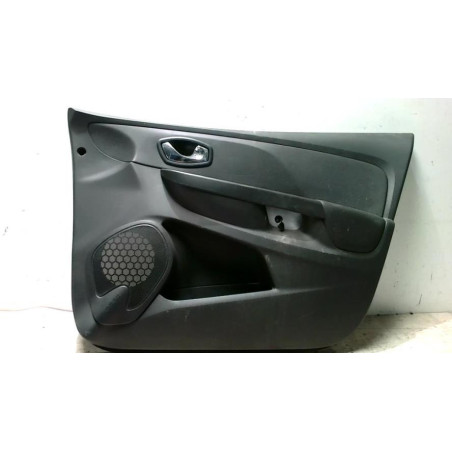 Panneau de porte avant droit RENAULT CLIO 4 PHASE 1 d’occasion