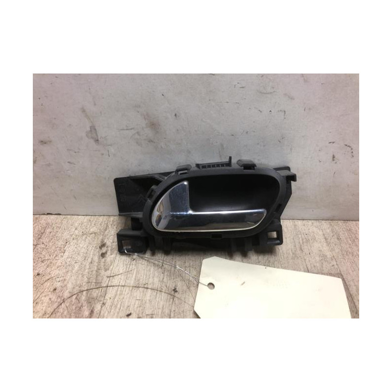 Poignee interieur arriere gauche PEUGEOT 308 1 SW PHASE 1 BREAK d’occasion