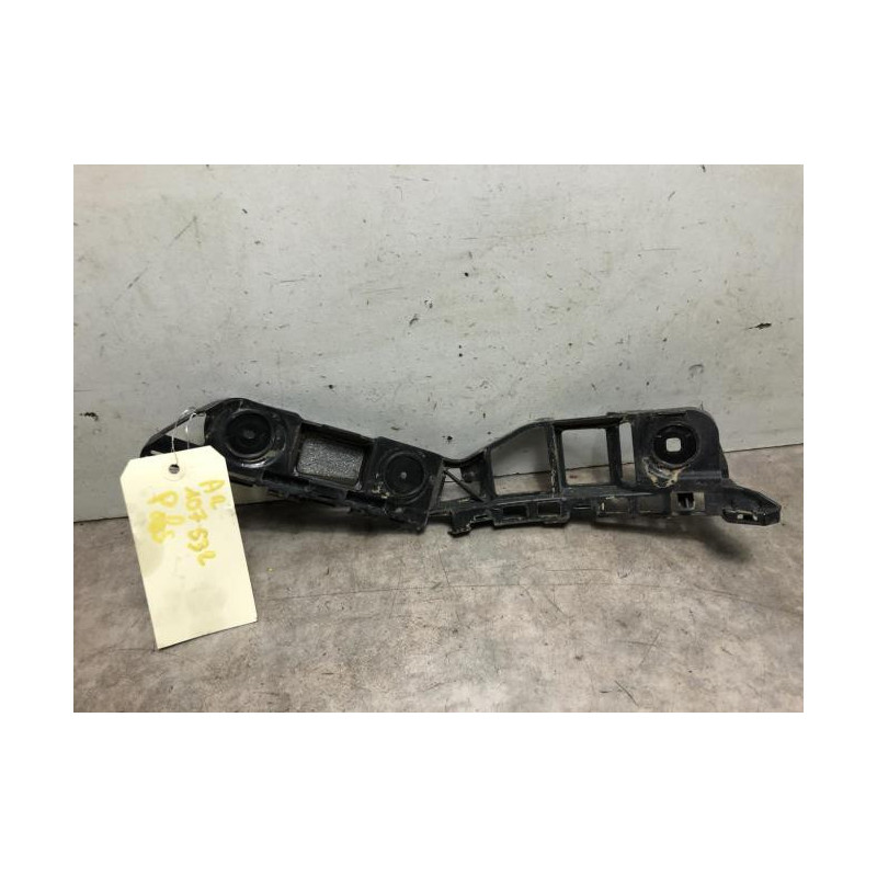 Support de pare chocs arriere VOLKSWAGEN POLO 5 PHASE 2 d’occasion