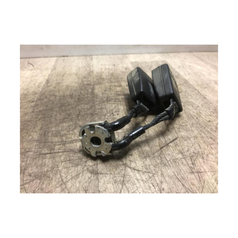 Attache ceinture arriere gauche VOLKSWAGEN POLO 5 PHASE 2 d’occasion