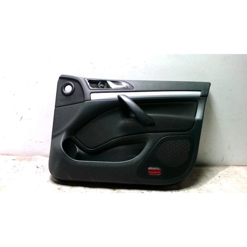 Panneau de porte avant droit SKODA OCTAVIA 2 PHASE 2 BREAK d’occasion