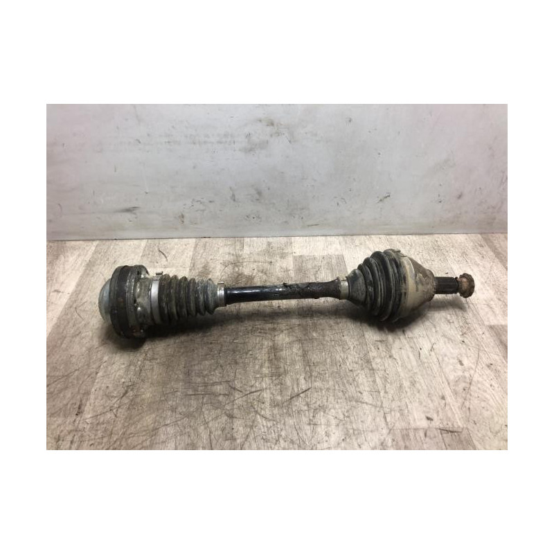 Cardan gauche (transmission) VOLKSWAGEN POLO 5 PHASE 2 d’occasion