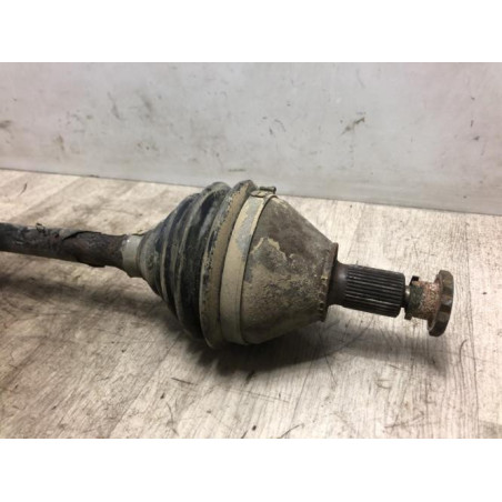 Cardan gauche (transmission) VOLKSWAGEN POLO 5 PHASE 2 d’occasion