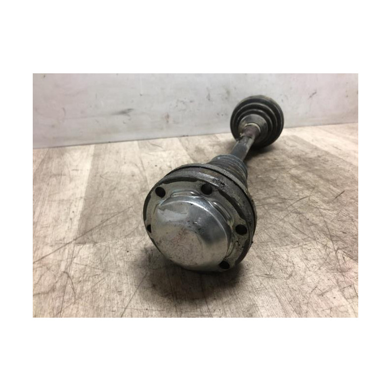 Cardan gauche (transmission) VOLKSWAGEN POLO 5 PHASE 2 d’occasion