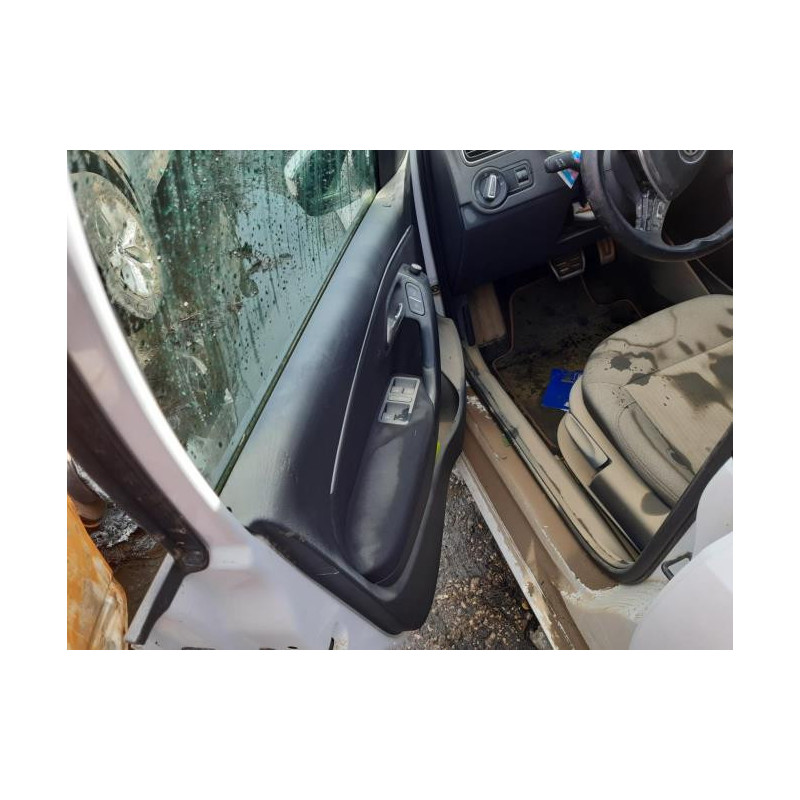 Cardan gauche (transmission) VOLKSWAGEN POLO 5 PHASE 2 d’occasion