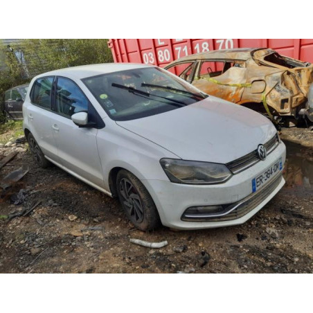 Cardan gauche (transmission) VOLKSWAGEN POLO 5 PHASE 2 d’occasion