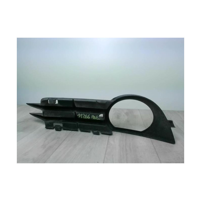 Enjoliveur anti brouillard AUDI 1.9 TDI d’occasion