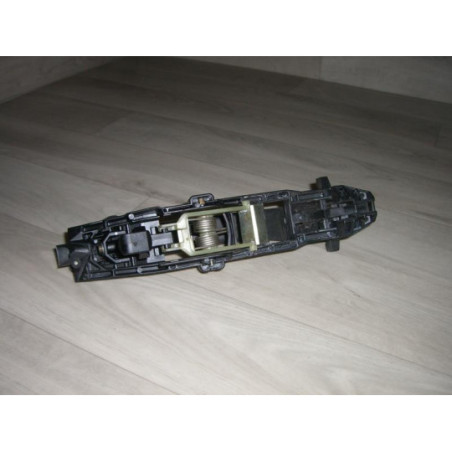 Poignee porte arriere droit MERCEDES CLASSE C 203 PHASE 1 d’occasion