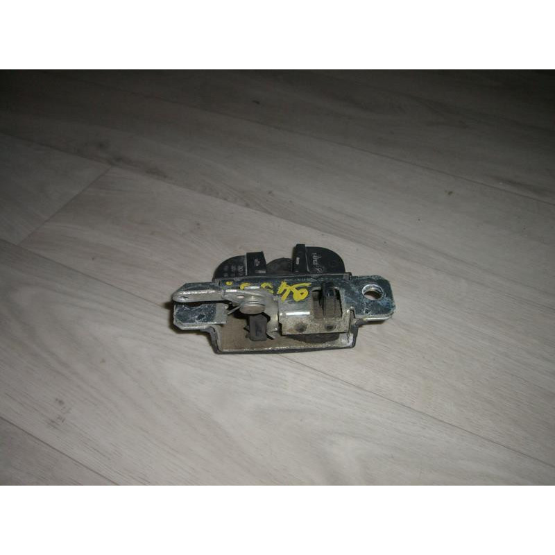 Serrure de hayon SEAT IBIZA 3 PHASE 1 d’occasion