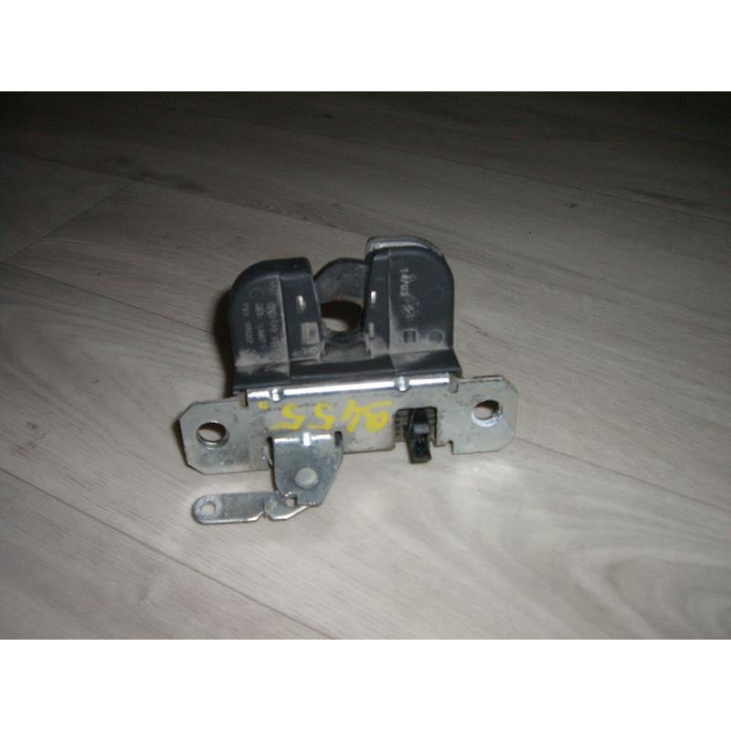 Serrure de hayon SEAT IBIZA 3 PHASE 1 d’occasion