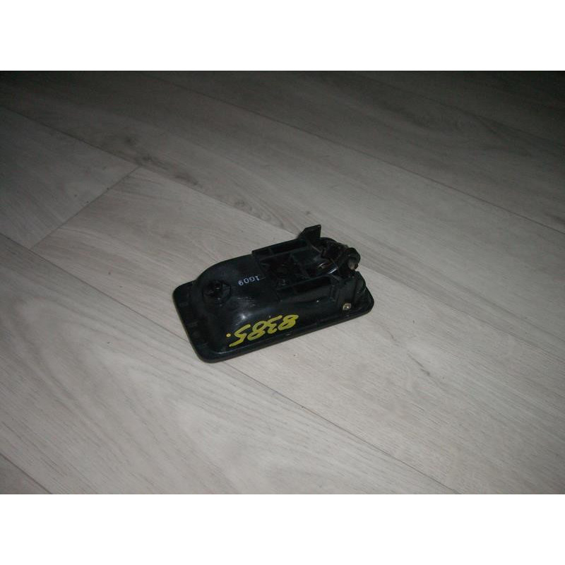 Poignee interieur arriere gauche MAZDA 323 4 PHASE 1 d’occasion