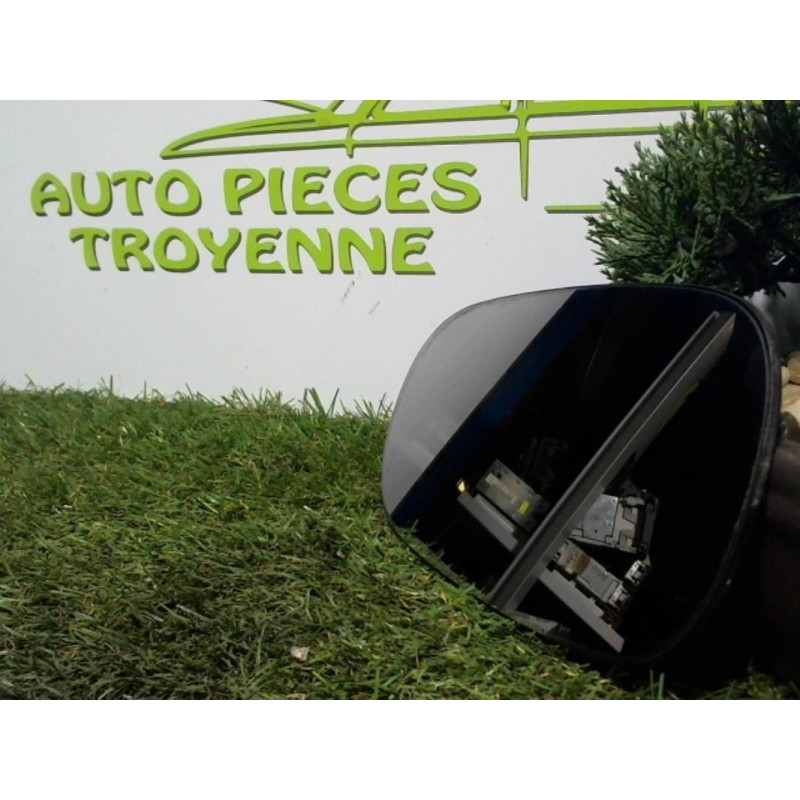 Glace retroviseur gauche RENAULT CLIO 1 PHASE 2 d’occasion