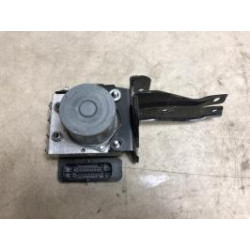 Bloc ABS (freins anti-blocage) VOLKSWAGEN POLO 5 PHASE 2 d’occasion
