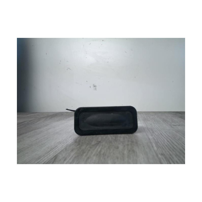 Bouton de coffre RENAULT SCENIC 2 PHASE 1 d’occasion