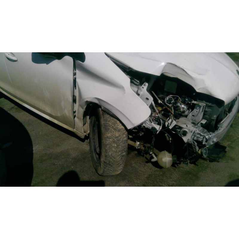 Leve vitre mecanique arriere gauche PEUGEOT 208 1 PHASE 2 d’occasion
