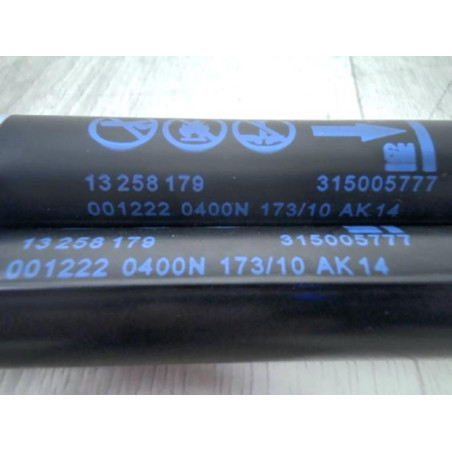 Verin de coffre OPEL ASTRA J PHASE 1 d’occasion
