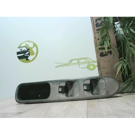 Interrupteur de leve vitre PEUGEOT 307 PHASE 1 d’occasion