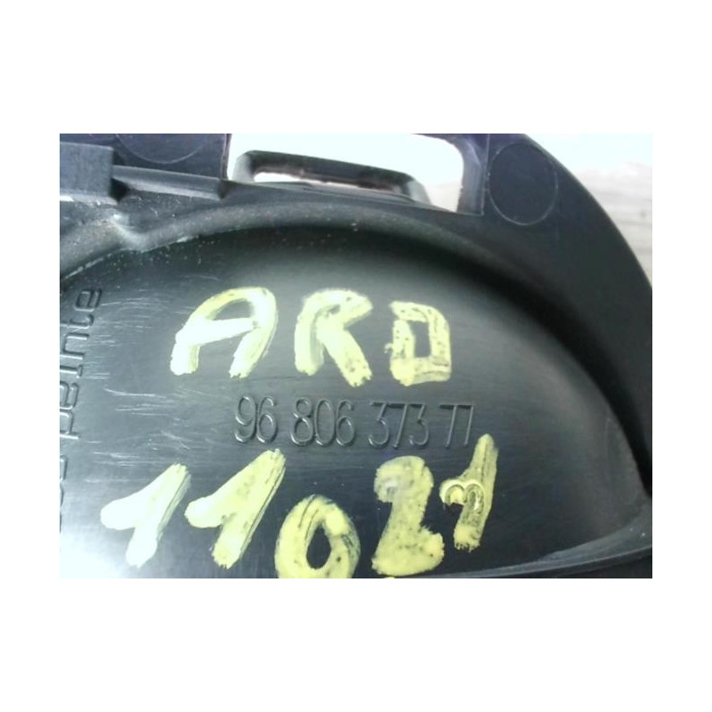 Poignee interieur arriere droit CITROEN C3 1 PHASE 1 d’occasion