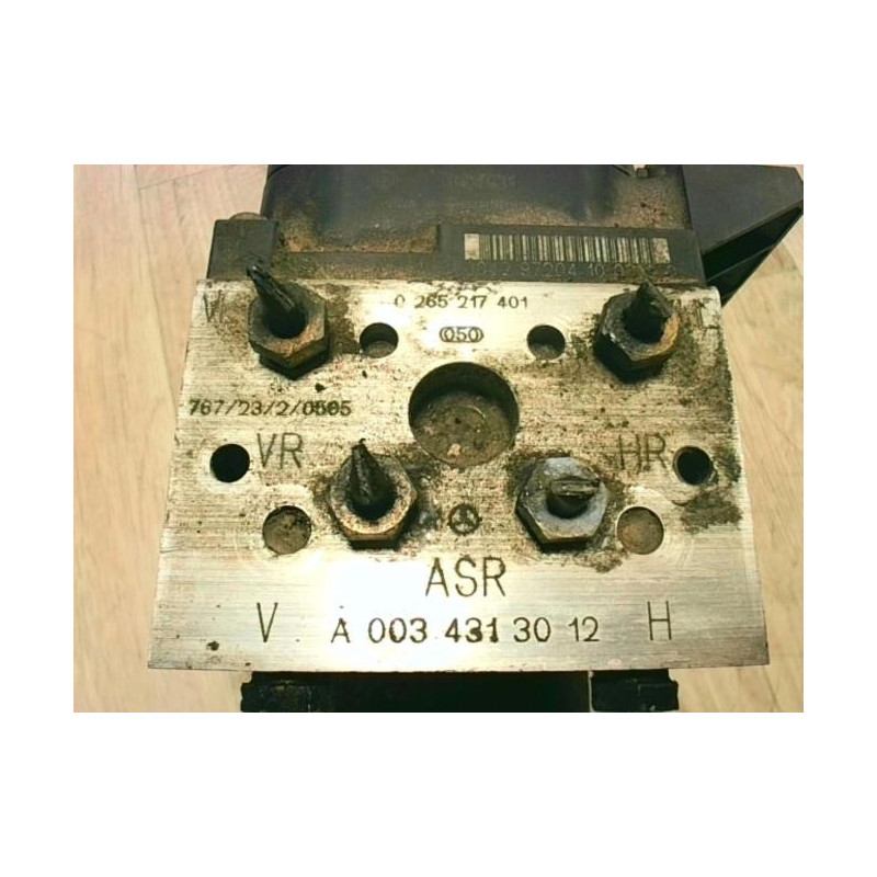 Bloc ABS (freins anti-blocage) MERCEDES CLASSE E 210 PHASE 1 d’occasion