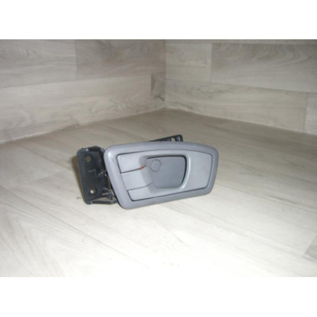Poignee interieur arriere gauche KIA CARENS 2 d’occasion