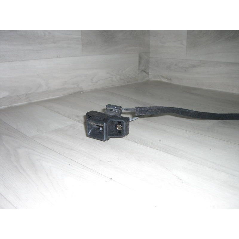 Serrure de hayon RENAULT CLIO 2 PHASE 1 d’occasion