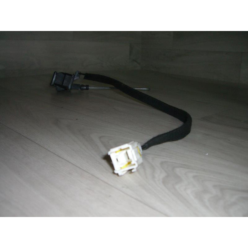 Serrure de hayon RENAULT CLIO 2 PHASE 1 d’occasion