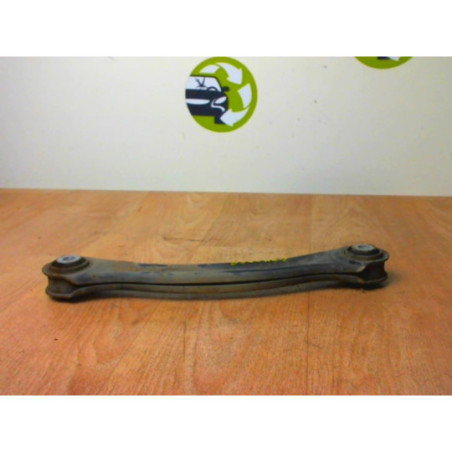 Bras de suspension superieur arriere droit VOLKSWAGEN TOURAN 1 PHASE 1 d’occasion