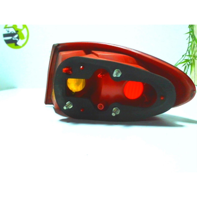 Feu arriere principal droit (feux) ALFA ROMEO 147 PHASE 1 d’occasion