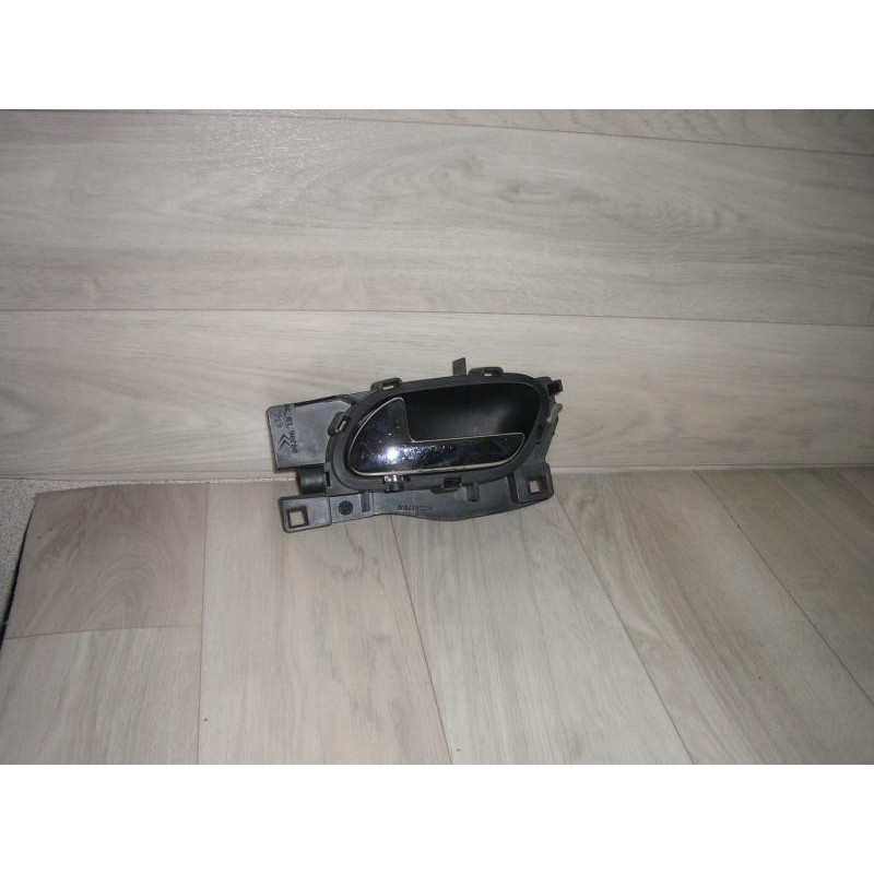 Poignee interieur avant gauche PEUGEOT 407 PHASE 1 d’occasion