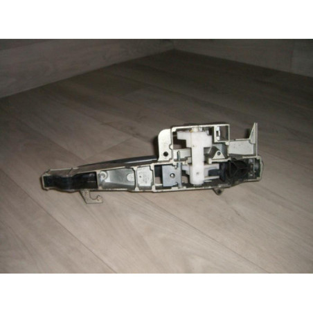 Poignee porte arriere droit PEUGEOT 407 PHASE 1 d’occasion