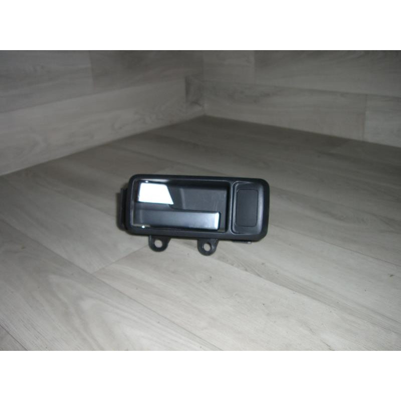 Poignee interieur arriere gauche FORD FOCUS 2 PHASE 1 d’occasion