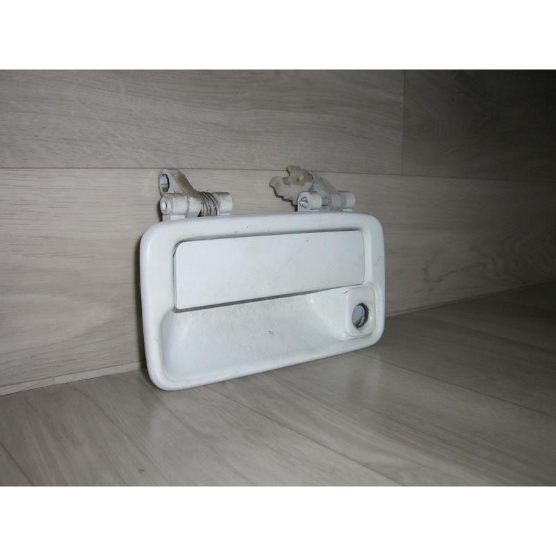 Poignee interieur avant gauche SANTANA  d’occasion