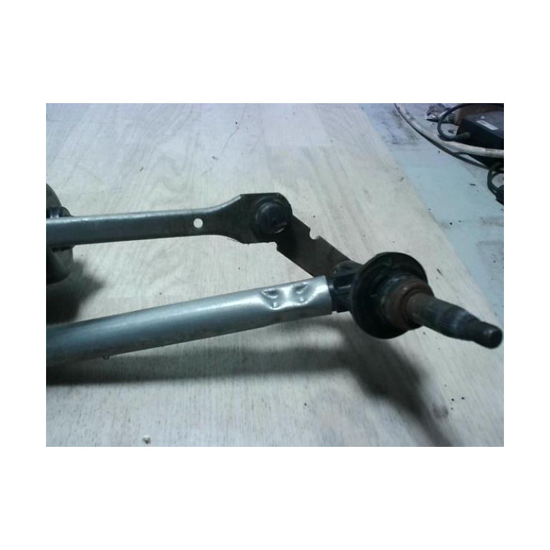 Moteur essuie glace avant RENAULT KANGOO 1 PHASE 2 d’occasion