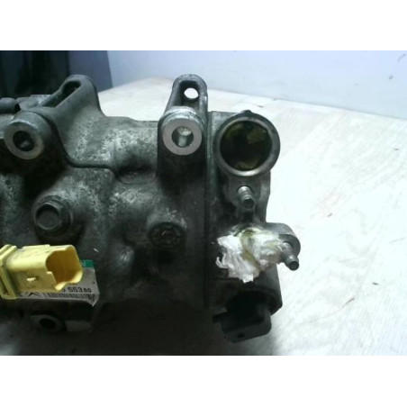 Compresseur clim PEUGEOT 407 PHASE 1 d’occasion