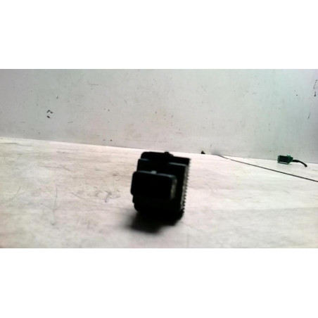 Commande de reglage hauteur de phare VOLKSWAGEN POLO 4 PHASE 2 d’occasion