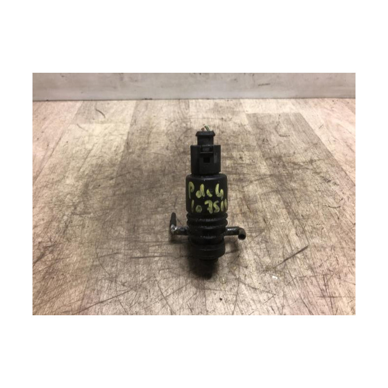 Pompe lave glace avant VOLKSWAGEN POLO 4 PHASE 1 d’occasion