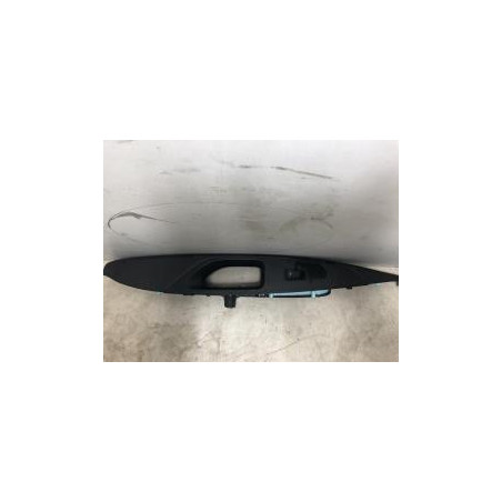 Interrupteur de leve vitre avant droit SEAT LEON 3 ST PHASE 2 BREAK d’occasion