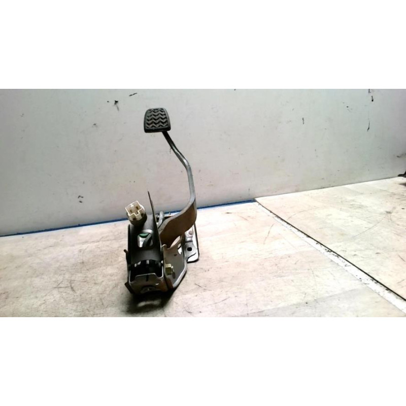 Pedalier de frein TOYOTA YARIS VERSO PHASE 2 d’occasion