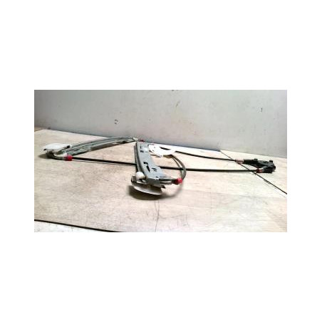 Leve vitre mecanique avant gauche FORD FIESTA 6 PHASE 1 d’occasion