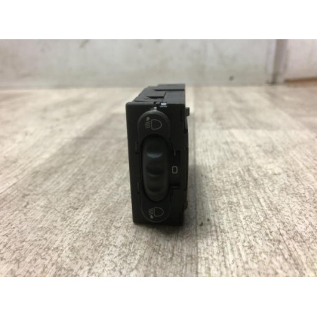 Commande de reglage hauteur de phare RENAULT  d’occasion