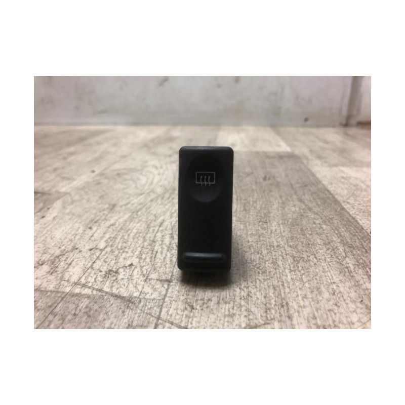 Commande degivrage lunette arriere RENAULT  d’occasion