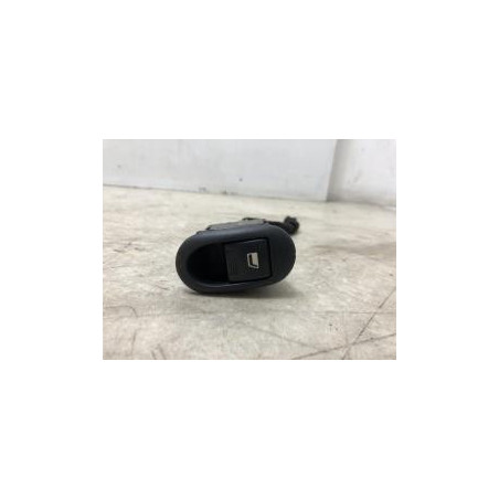 Interrupteur de leve vitre avant droit CITROEN C3 1 PHASE 2 d’occasion