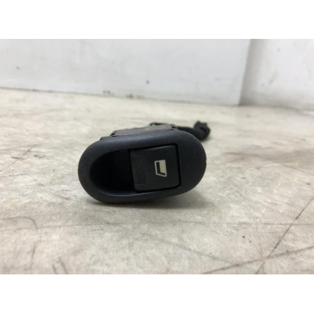 Interrupteur de leve vitre avant droit CITROEN C3 1 PHASE 2 d’occasion
